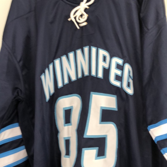 Winnipeg Jets signed jersey - Picture 6 of 8